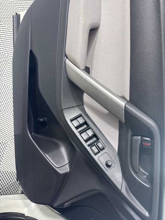 2015 Subaru Forester Image 12