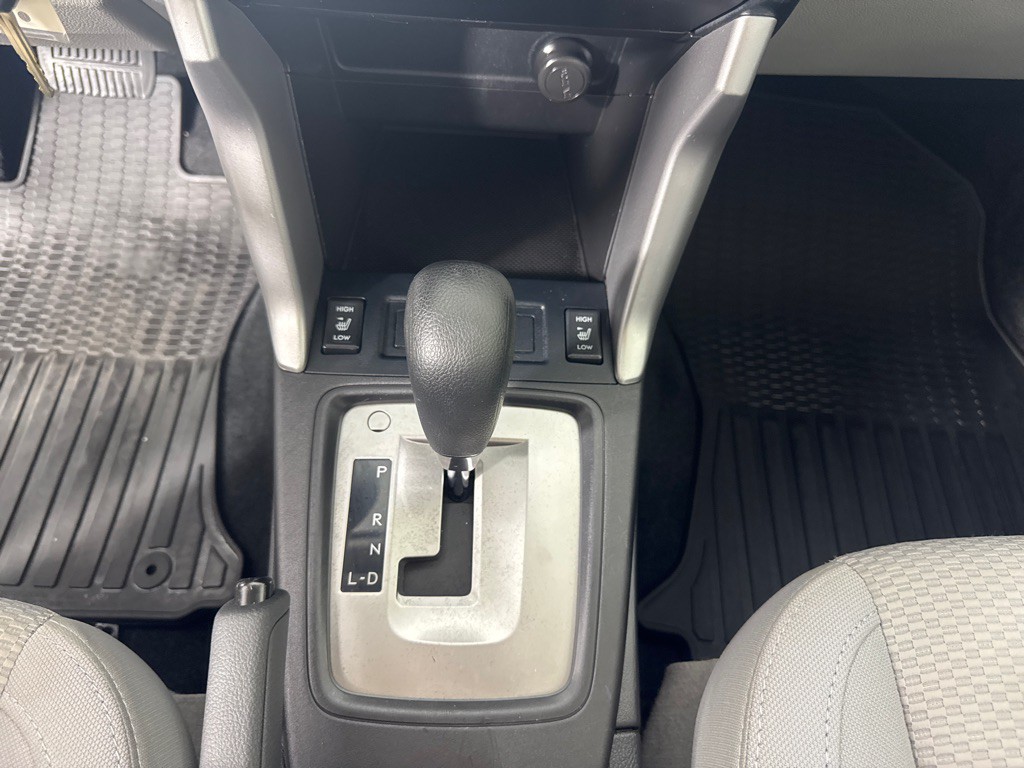 2015 Subaru Forester Image 21