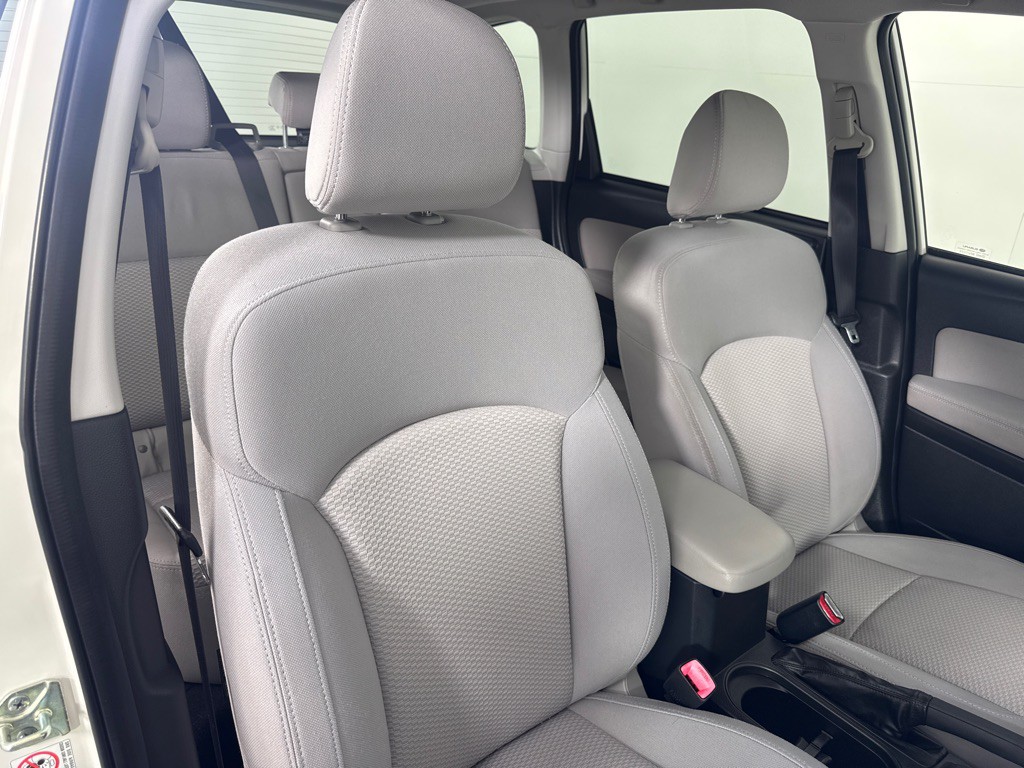 2015 Subaru Forester Image 28