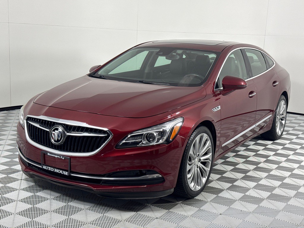 2017 Buick Lacrosse Image 10