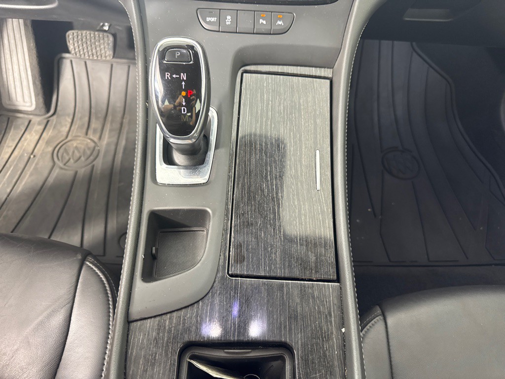 2017 Buick Lacrosse Image 20