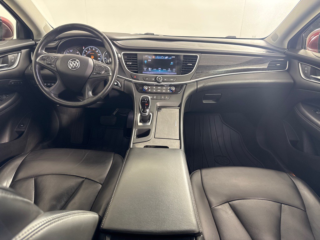 2017 Buick Lacrosse Image 27