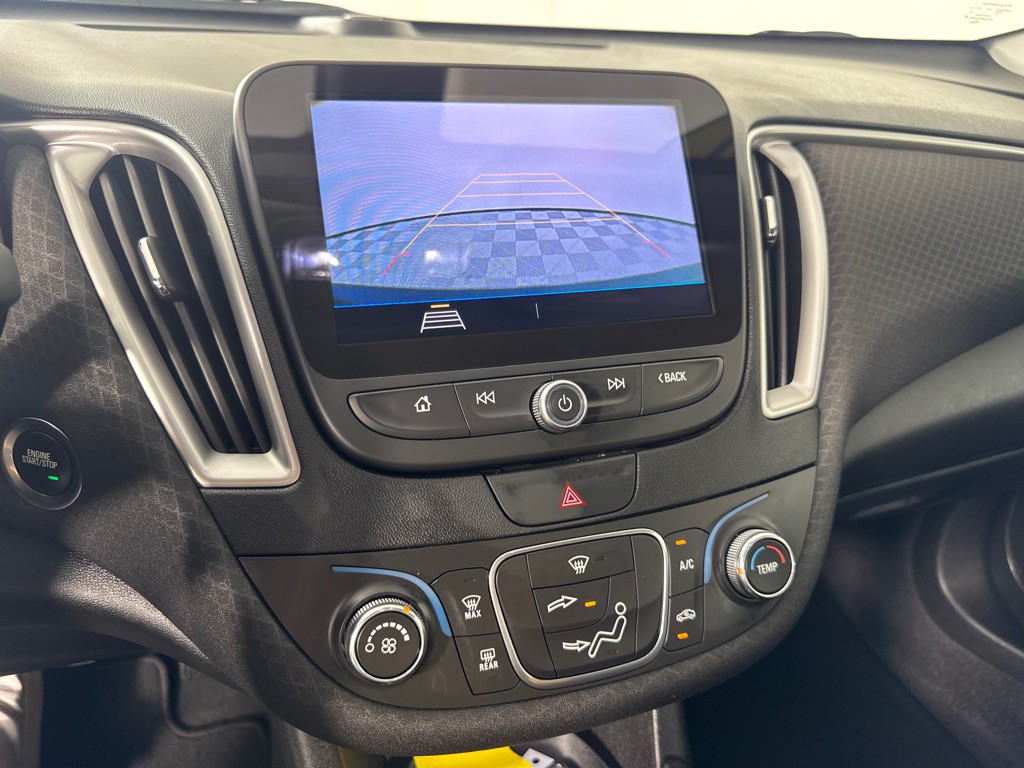 2019 Chevrolet Malibu Image 18