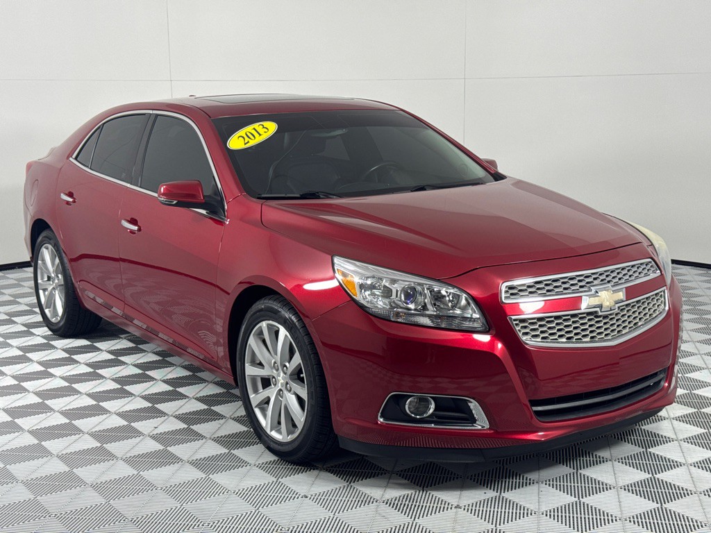 2013 Chevrolet Malibu Image 3