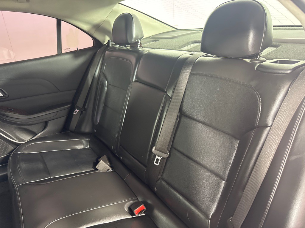 2013 Chevrolet Malibu Image 21