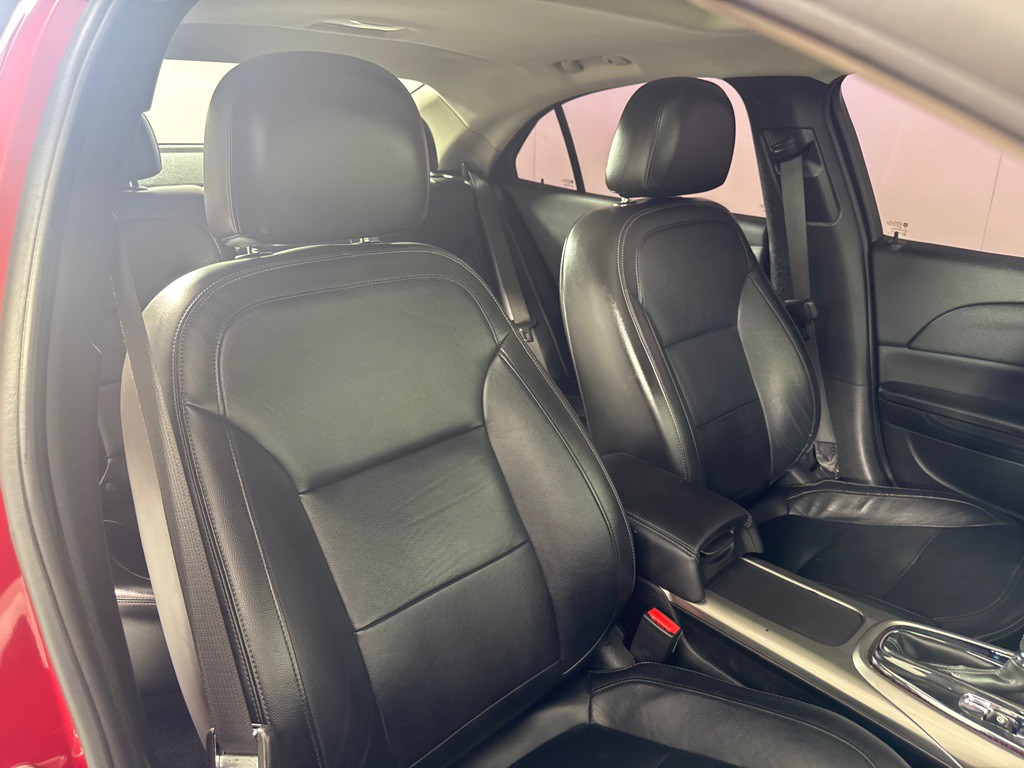 2013 Chevrolet Malibu Image 25