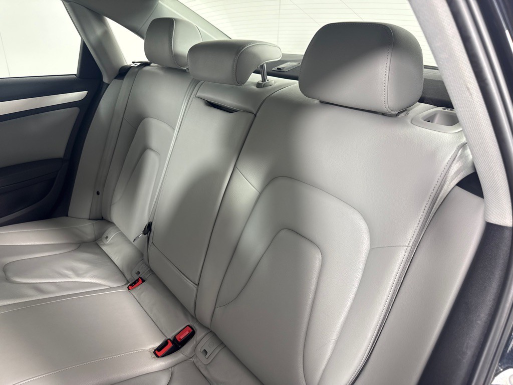 2013 Audi A4 Image 24