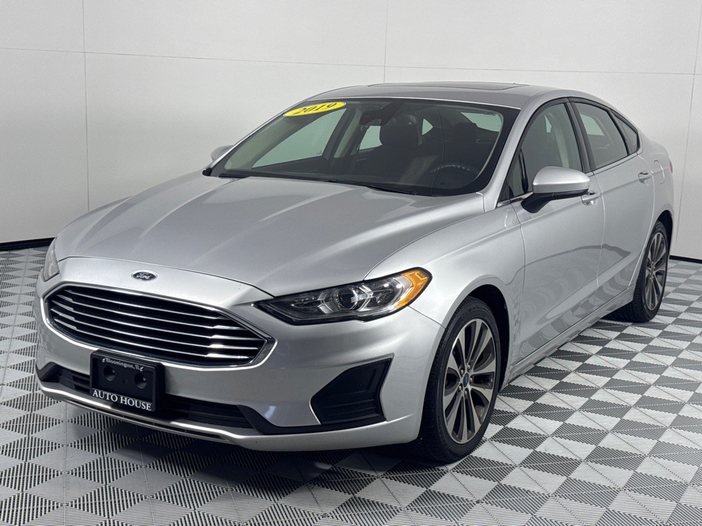 2019 Ford Fusion Image 11