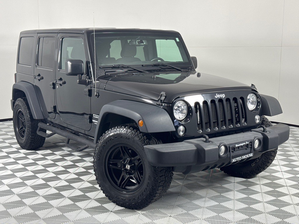 2017 Jeep Wrangler Unlimited Image 2