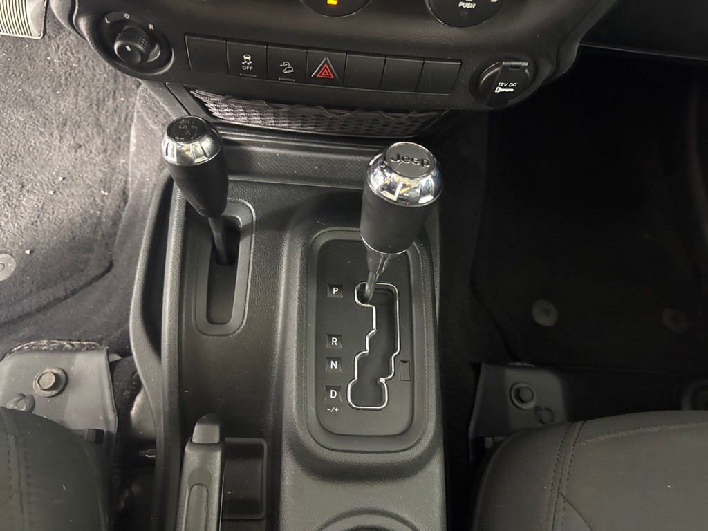 2017 Jeep Wrangler Unlimited Image 15