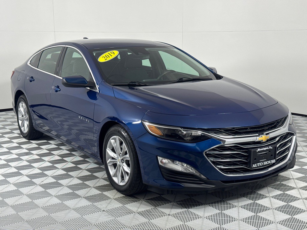 2019 Chevrolet Malibu Image 3