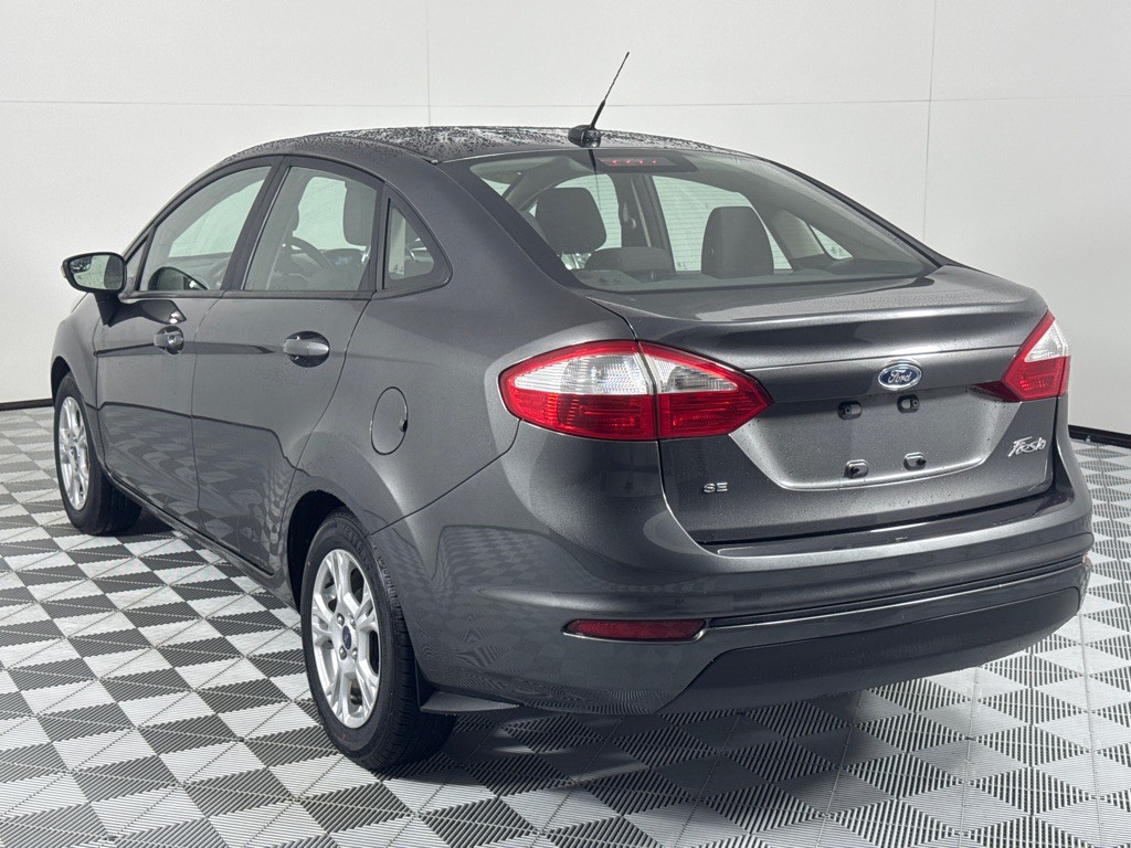 2016 Ford Fiesta Image 7