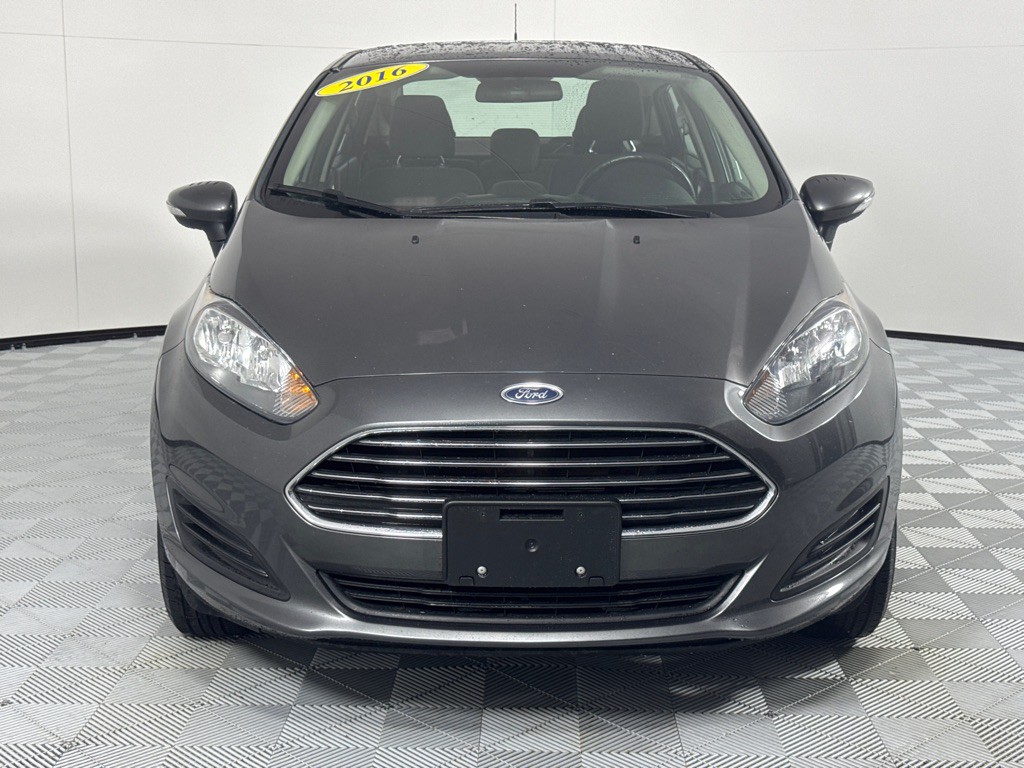 2016 Ford Fiesta Image 12
