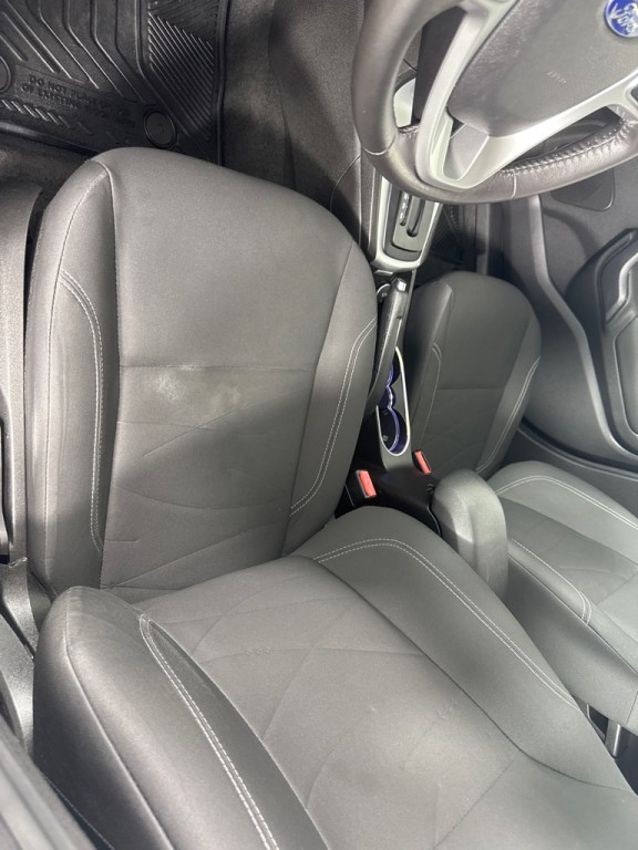2016 Ford Fiesta Image 14