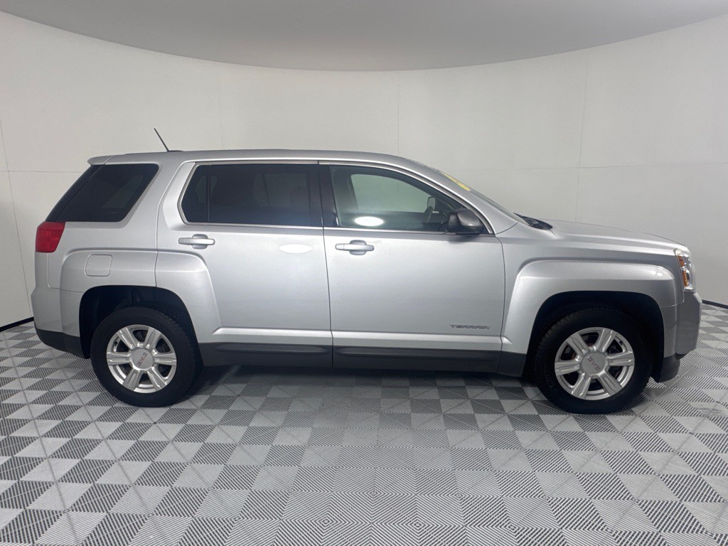 2015 GMC Terrain Image 4