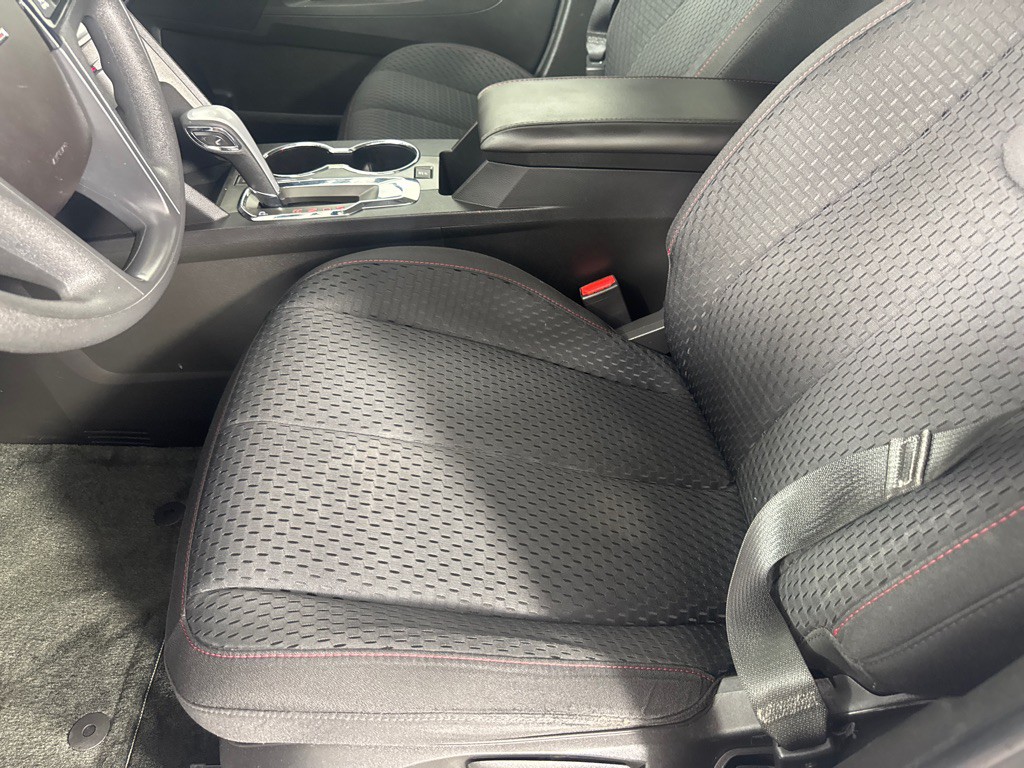 2015 GMC Terrain Image 9