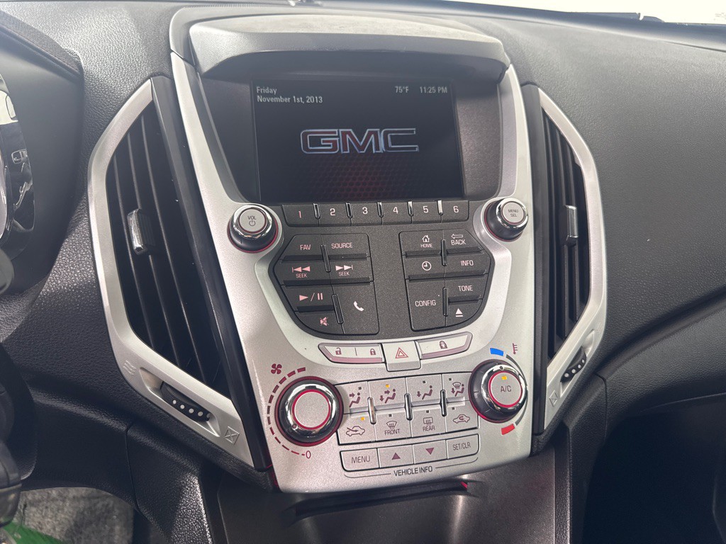 2015 GMC Terrain Image 12