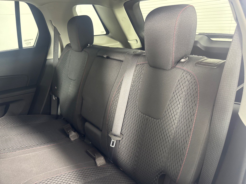 2015 GMC Terrain Image 16