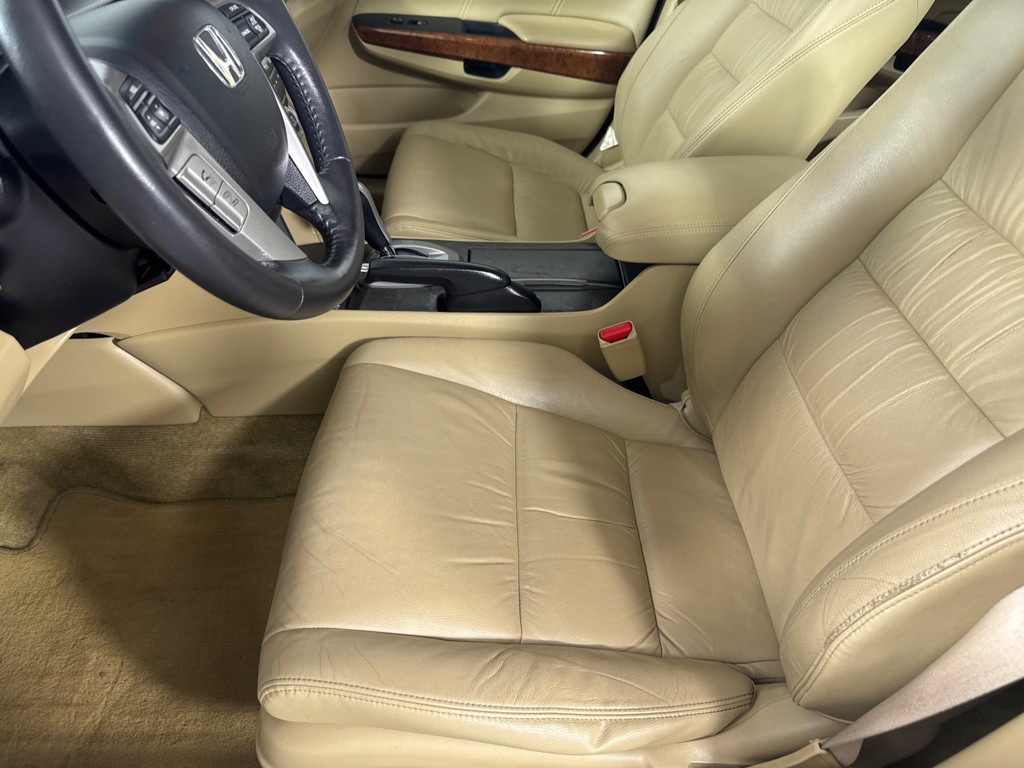 2012 Honda Accord Image 10