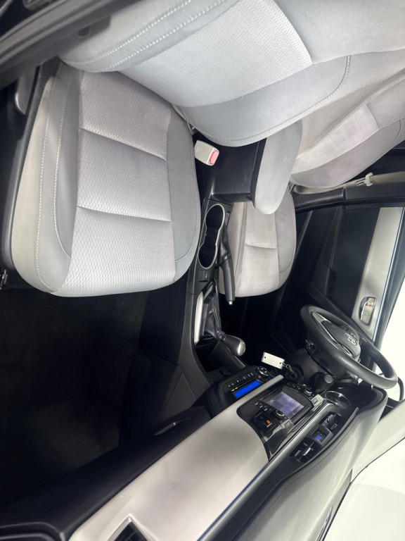 2015 Toyota Corolla Image 24