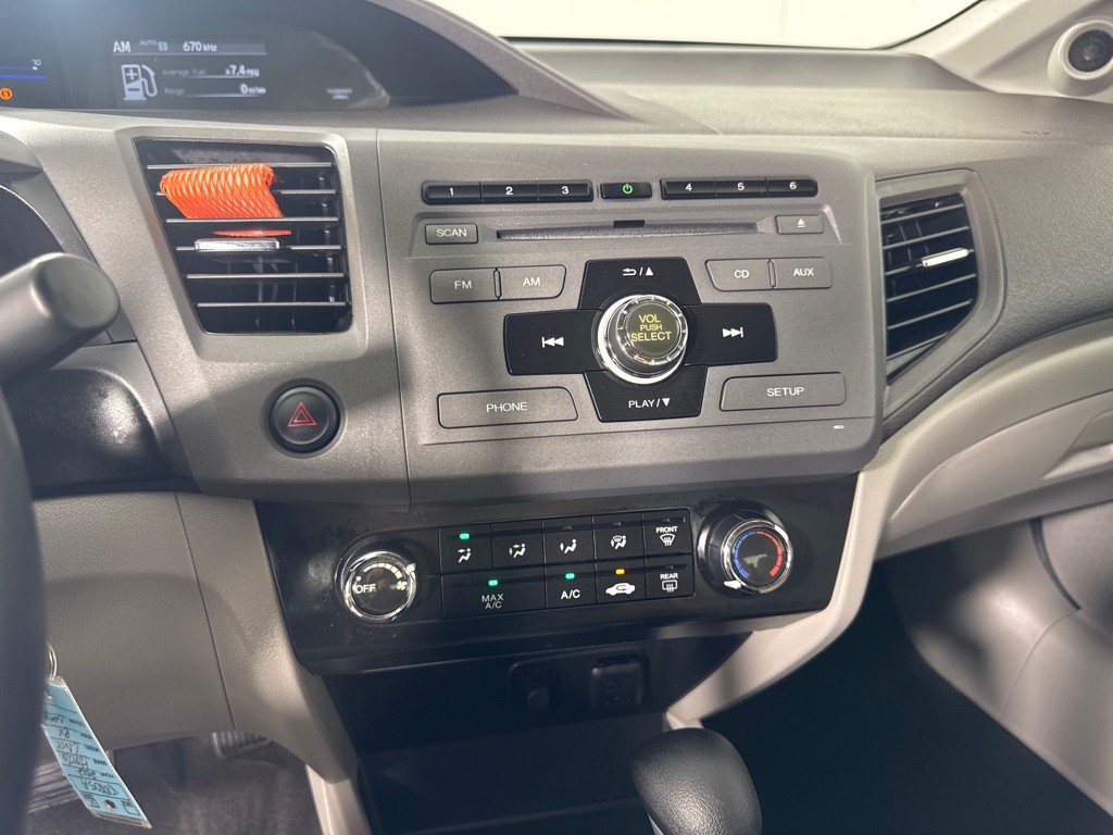2012 Honda Civic Image 17
