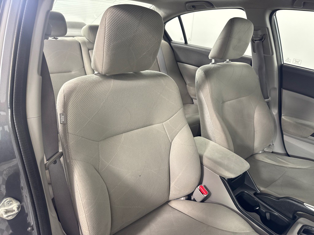 2012 Honda Civic Image 24