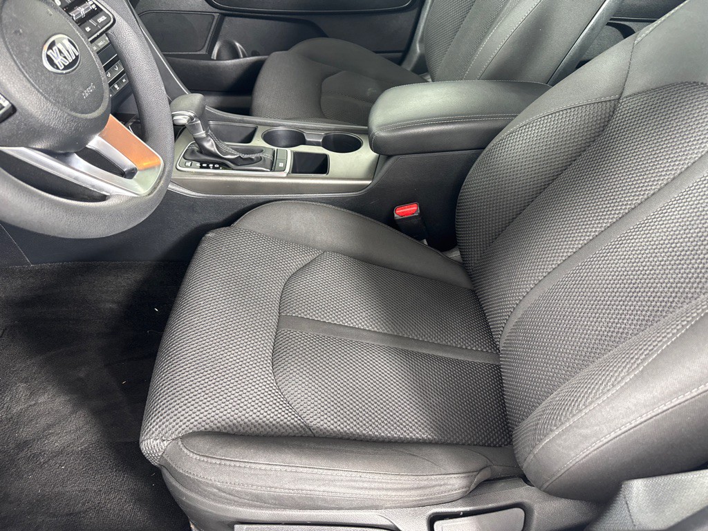 2019 Kia Optima Image 11
