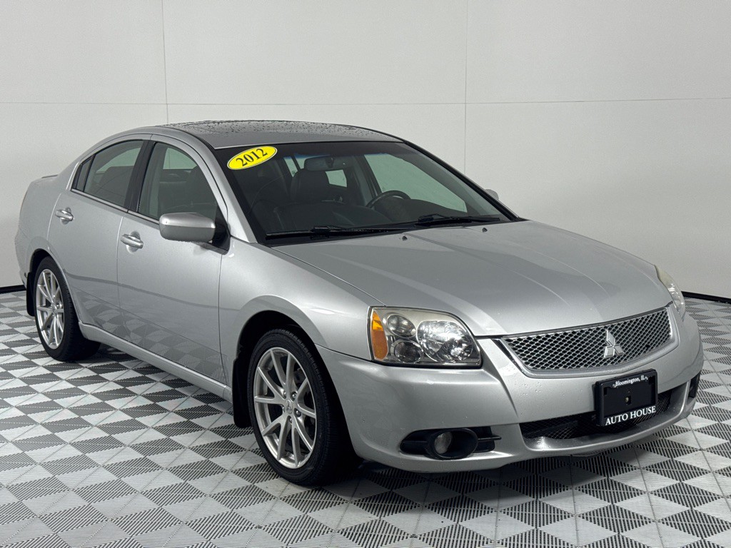 2012 Mitsubishi Galant Image 3