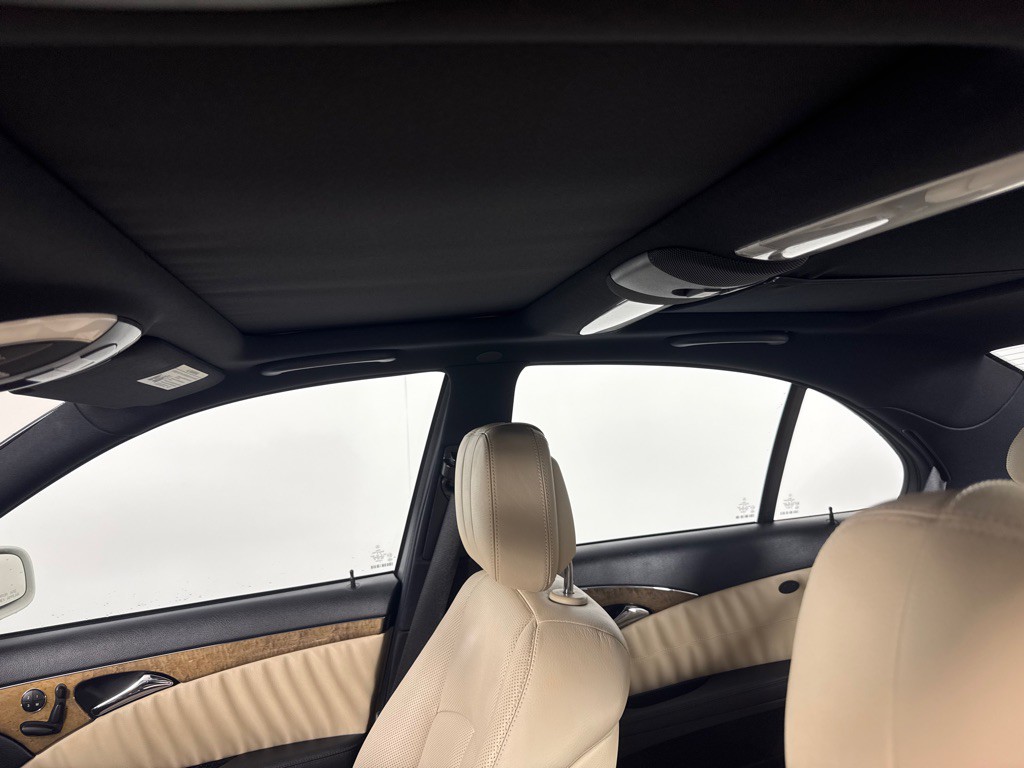 2008 Mercedes-Benz E-Class Image 14