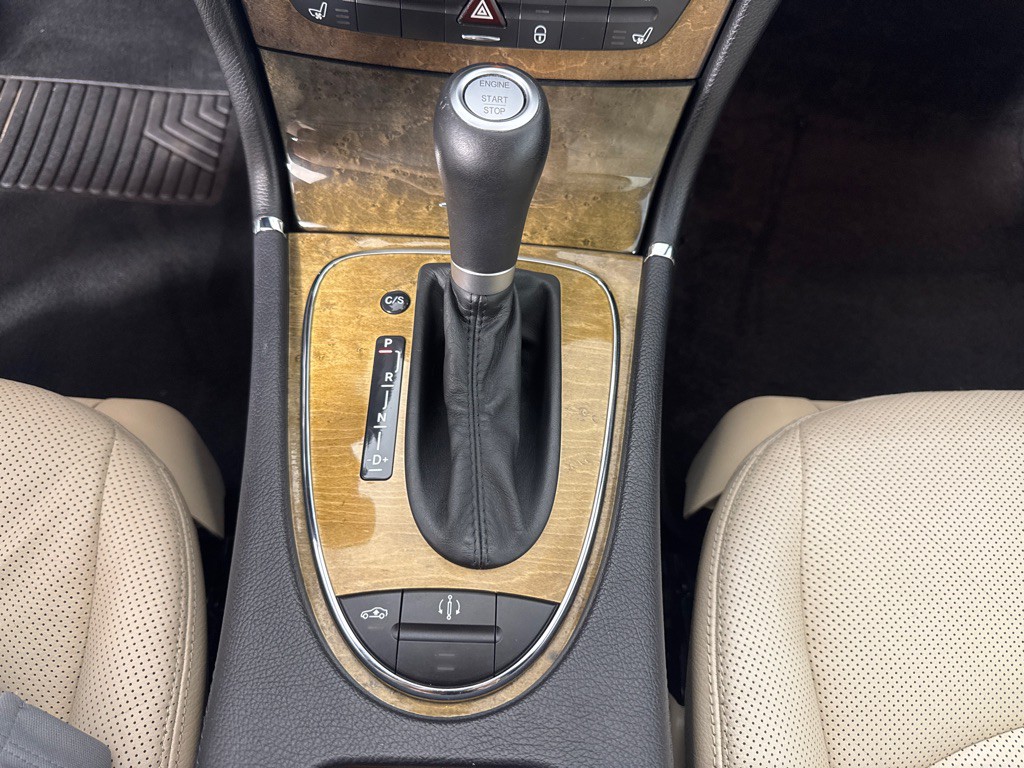 2008 Mercedes-Benz E-Class Image 18