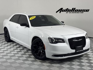 Image for 2019 Chrysler 300 Touring ID: 6715922