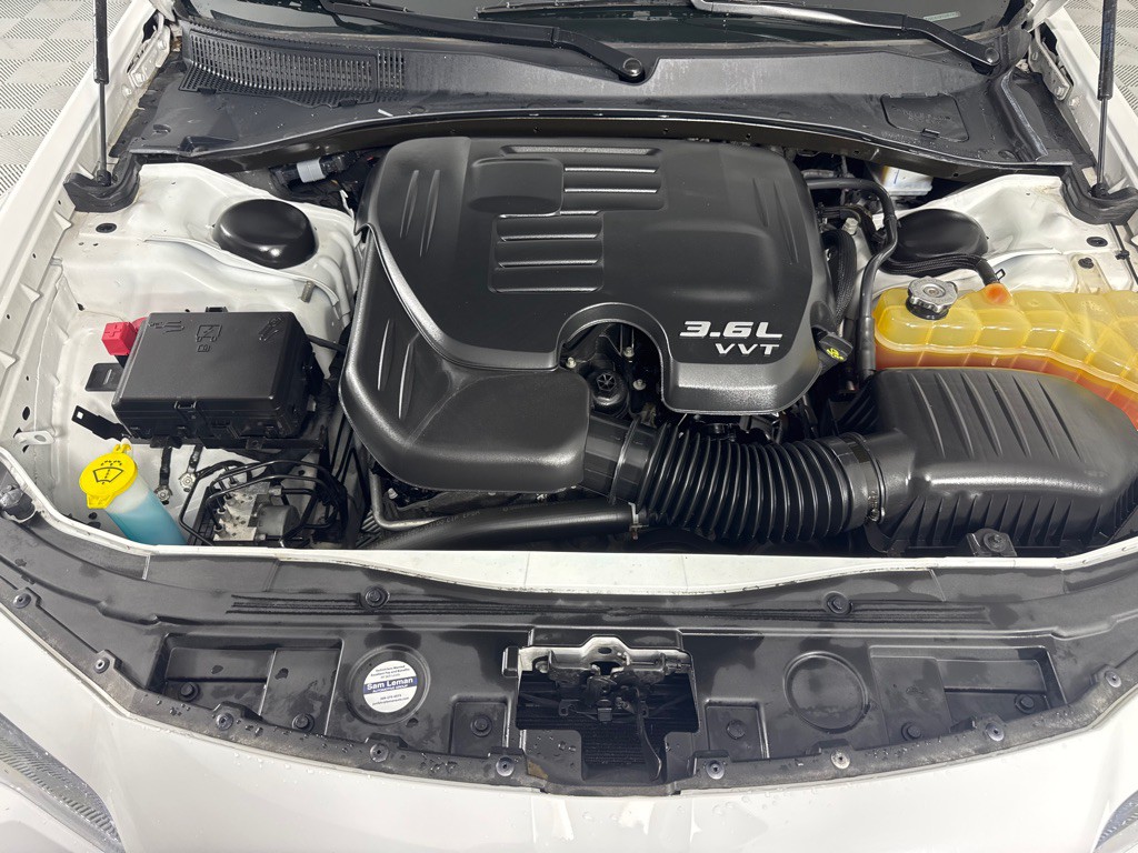 2019 Chrysler 300 Image 23