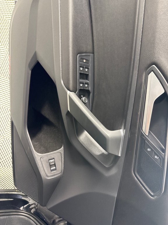 2018 Volkswagen Tiguan Image 12