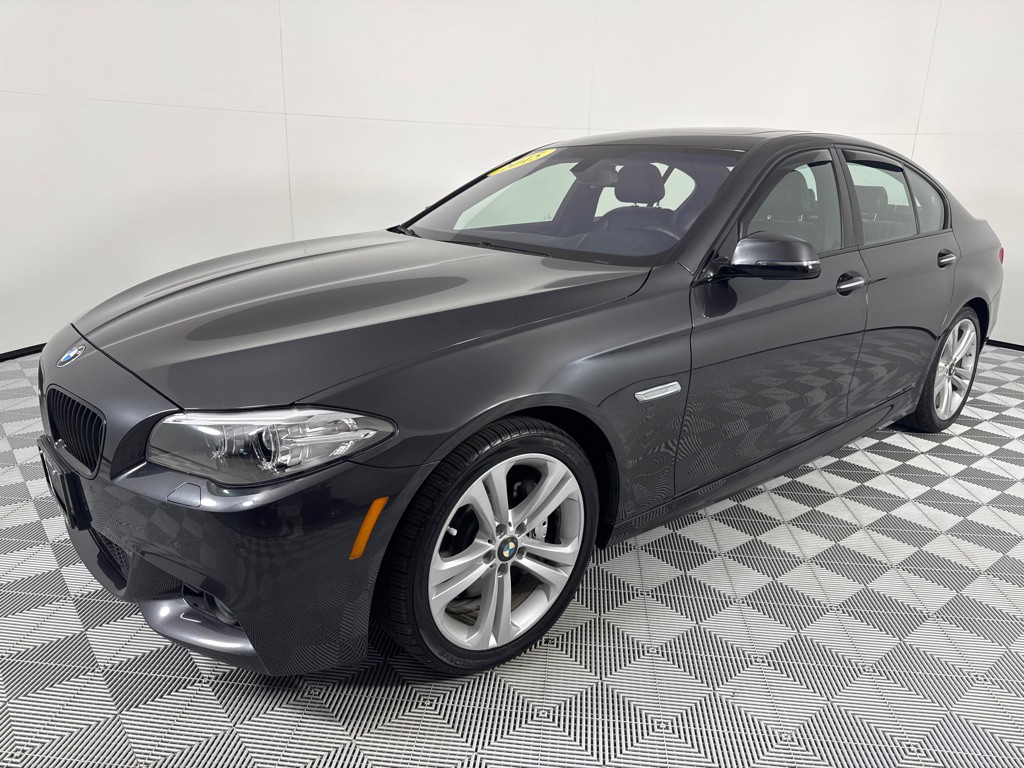 2015 BMW 5 Series Image 10