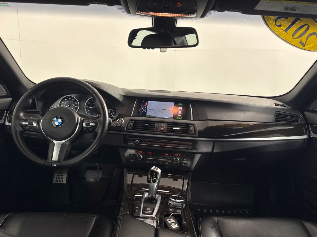 2015 BMW 5 Series Image 26