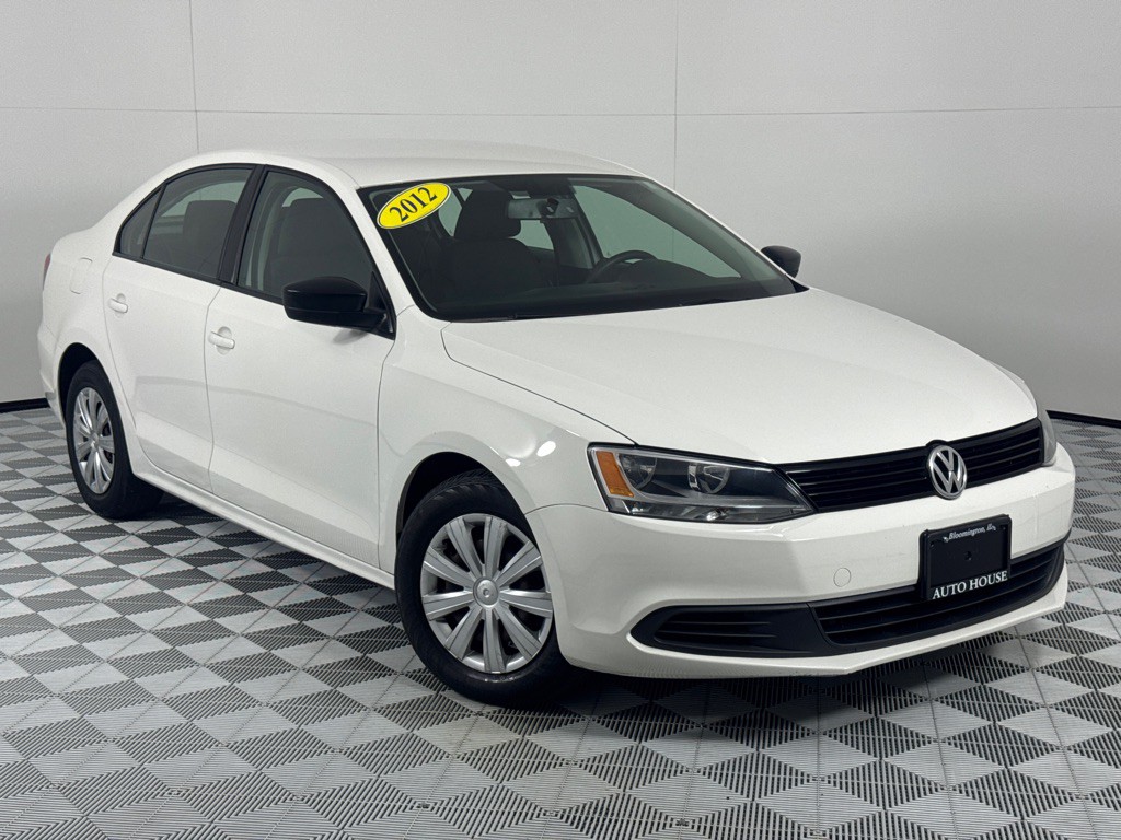 2012 Volkswagen Jetta Image 2