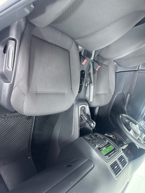 2012 Volkswagen Jetta Image 21
