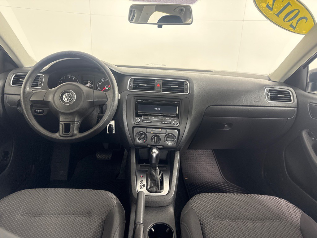 2012 Volkswagen Jetta Image 23