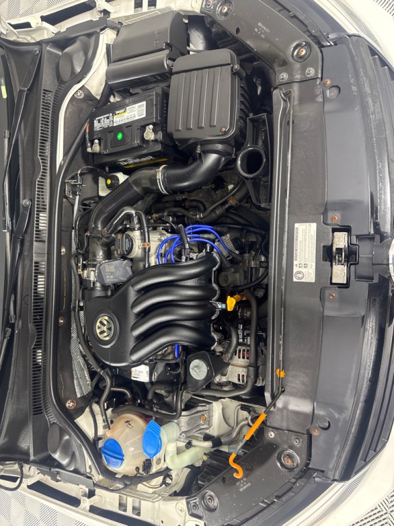 2012 Volkswagen Jetta Image 24