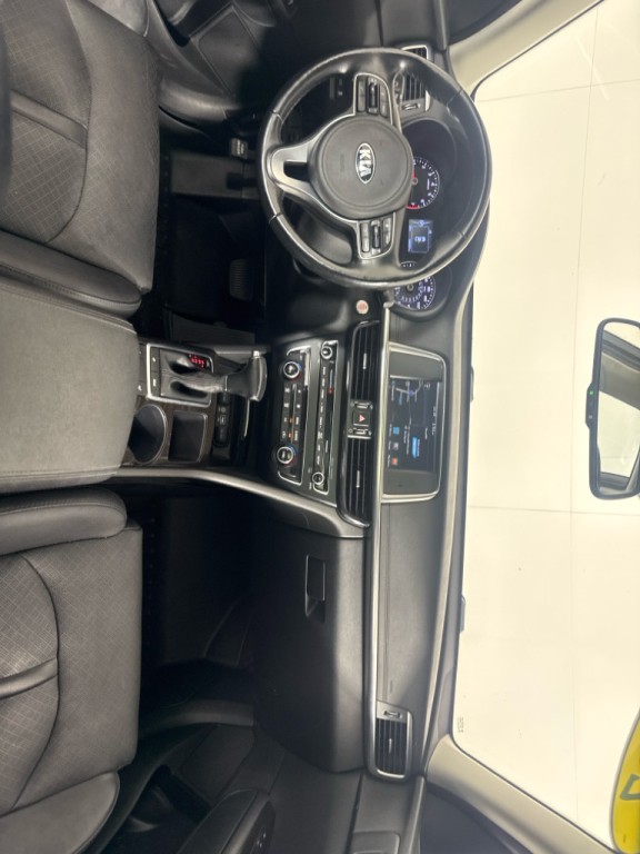 2016 Kia Optima Image 24