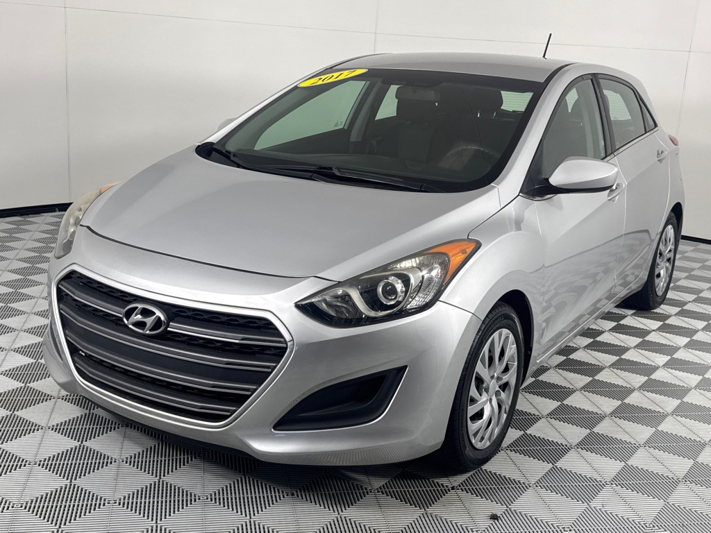 2017 Hyundai Elantra Image 7