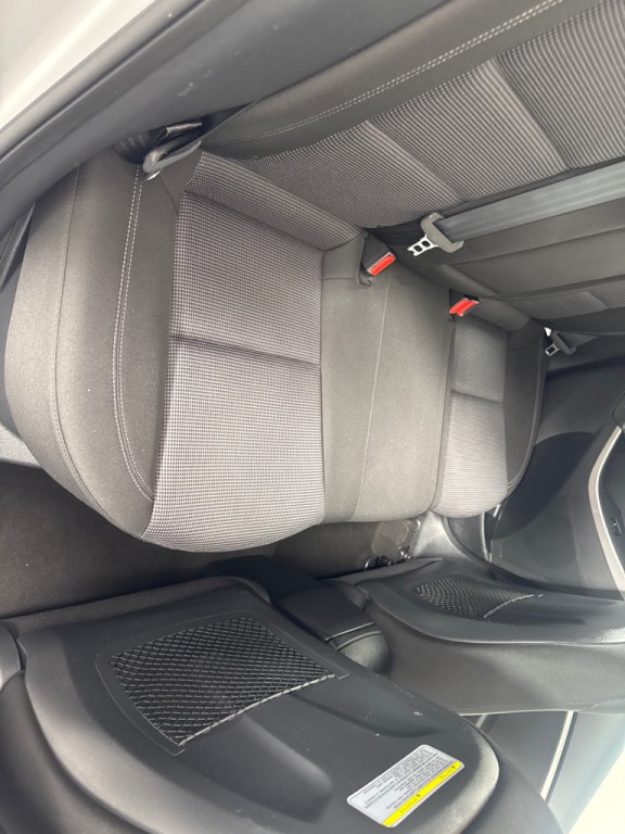 2017 Hyundai Elantra Image 18