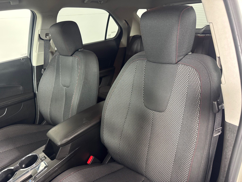 2016 Chevrolet Equinox Image 12