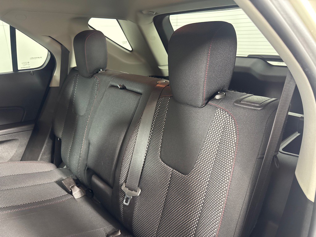 2016 Chevrolet Equinox Image 18