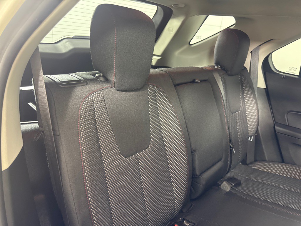 2016 Chevrolet Equinox Image 21
