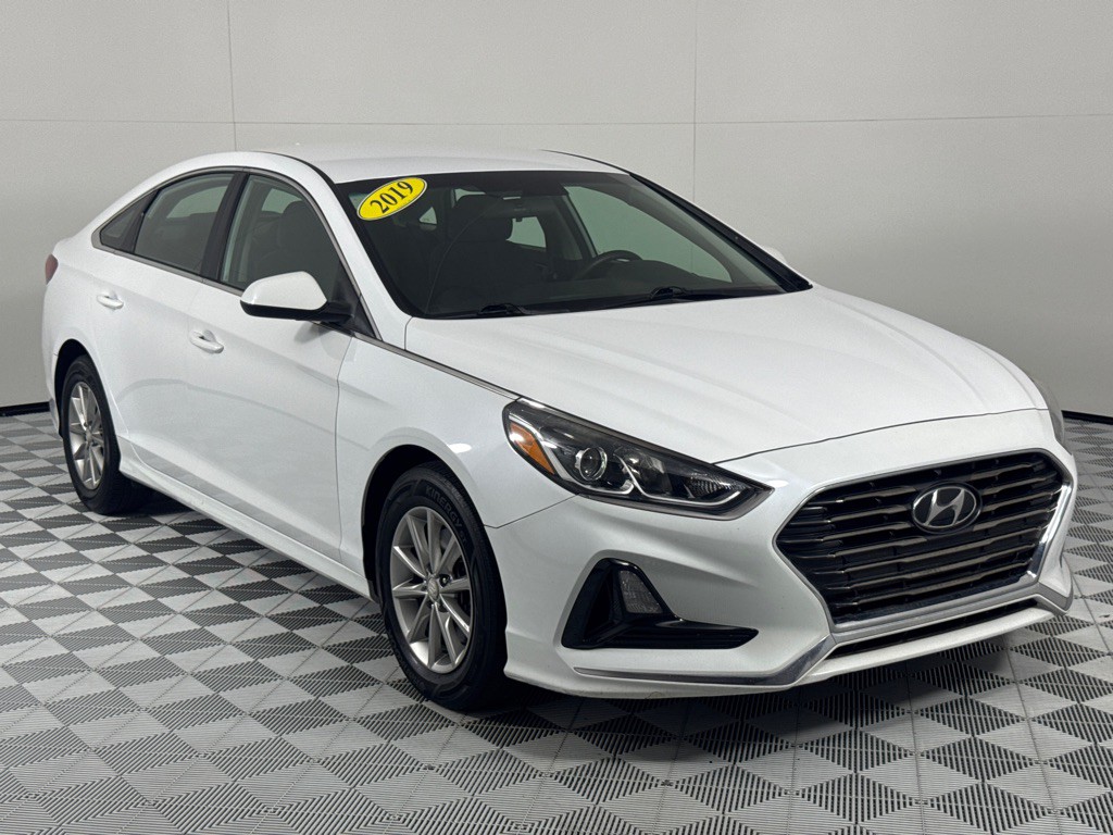 2019 Hyundai Sonata Image 3