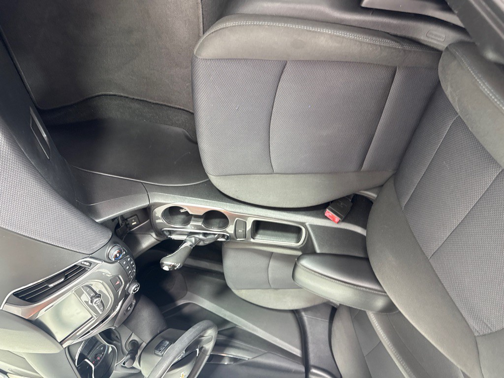 2018 Chevrolet Cruze Image 25