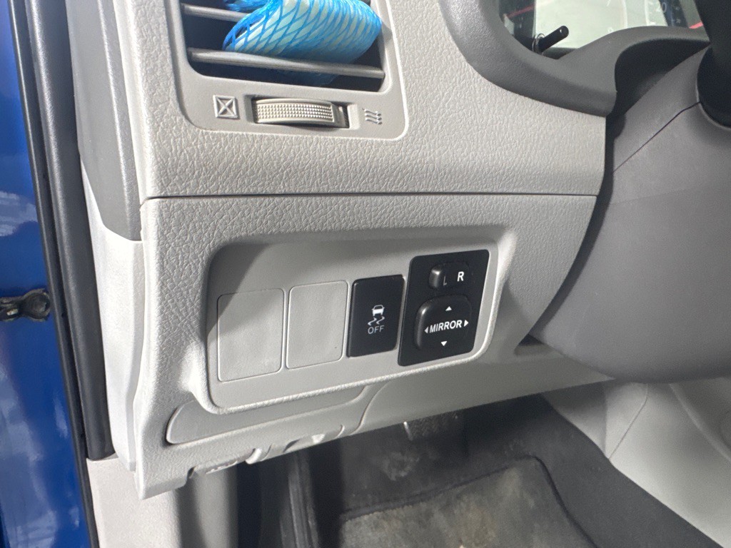 2010 Toyota Corolla Image 14
