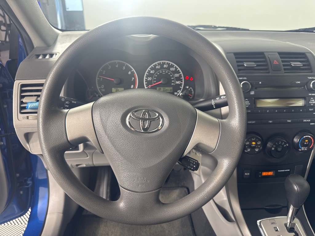2010 Toyota Corolla Image 15