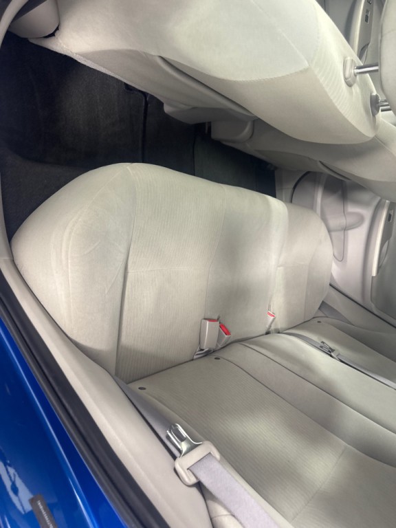 2010 Toyota Corolla Image 18